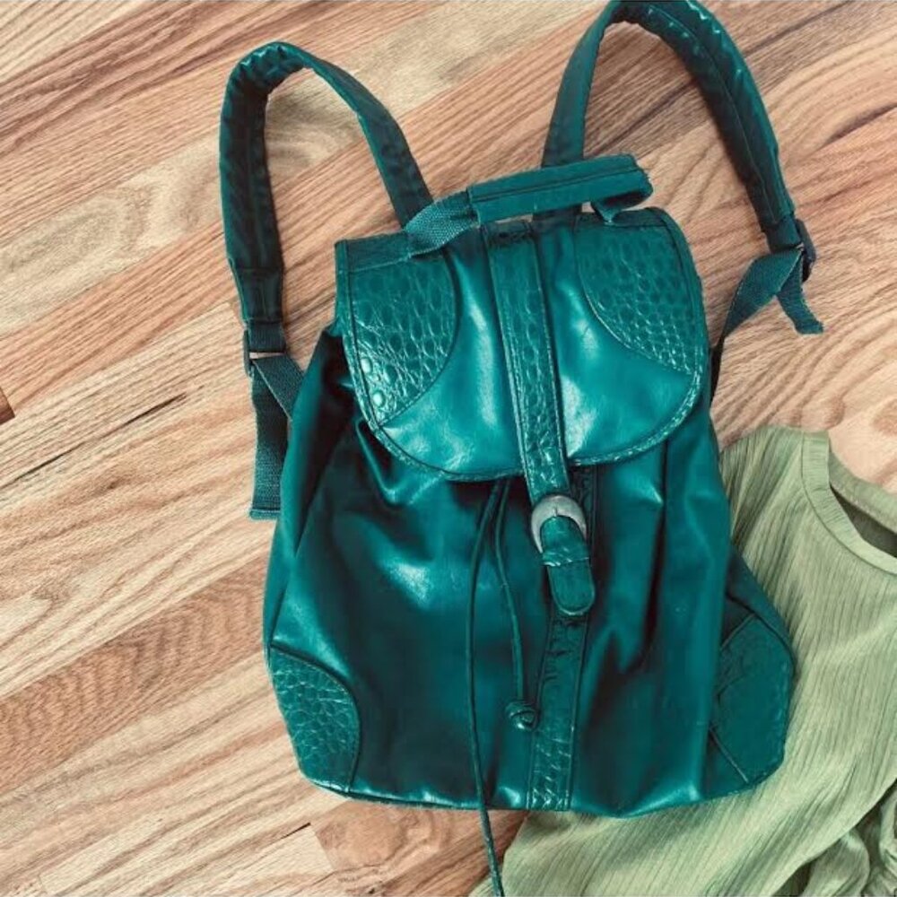 Vintage Emerald Green Faux leather Backpack